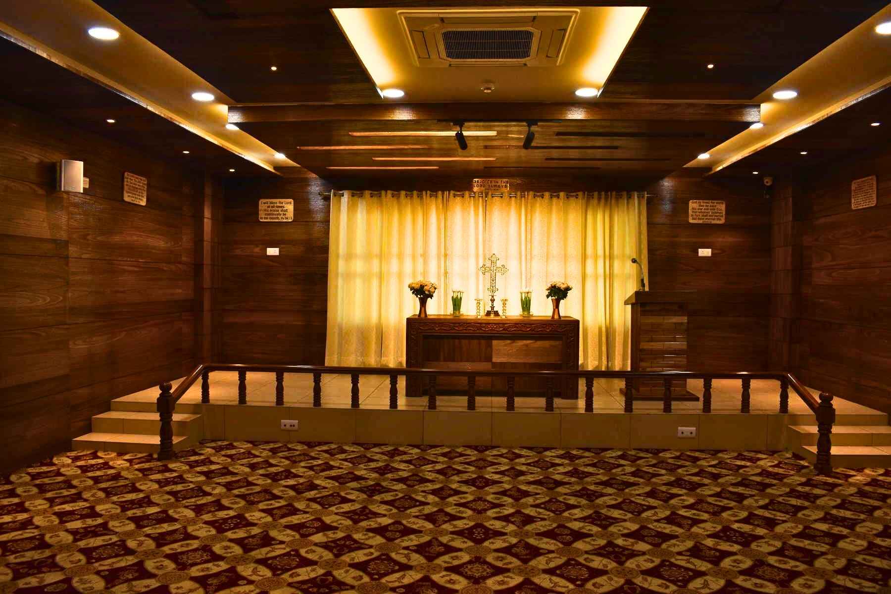 Primary-Wing-Chapel-1.jpg